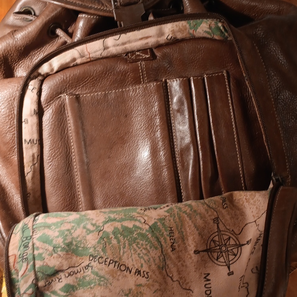 Durkees Express Leather Backpack - image 6